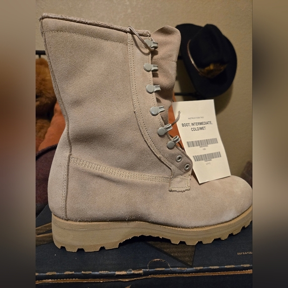 New! Wellco Desert Combat Cold Weather Military Boots Size 10N With Box - Picture 2 of 7